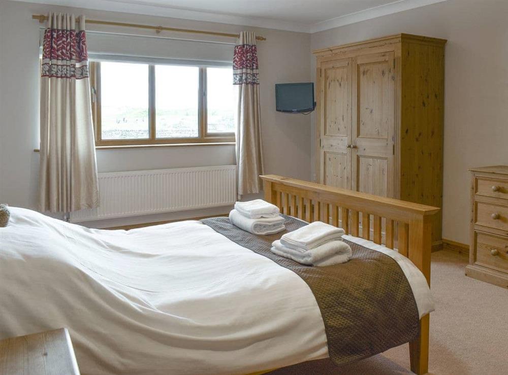 Double bedroom (photo 3) at Bod Eithin in Harlech, Gwynedd