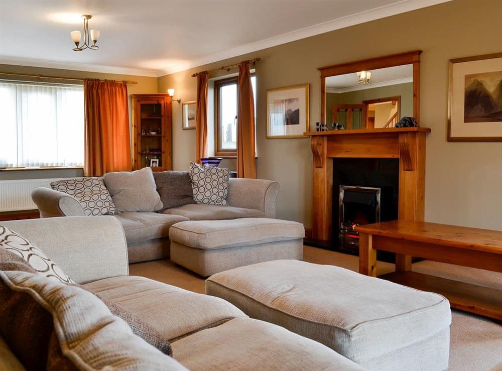 Large, comfortable living room (photo 2) at Bod Eithin in Harlech, Gwynedd