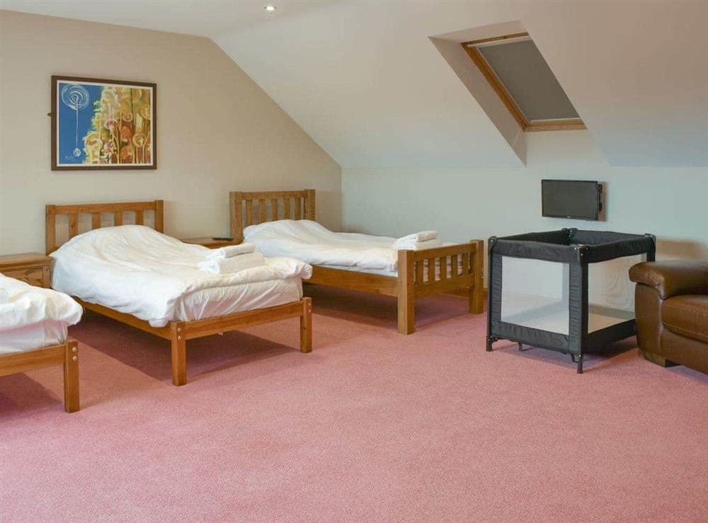 Triple bedroom (photo 2) at Bod Eithin in Harlech, Gwynedd