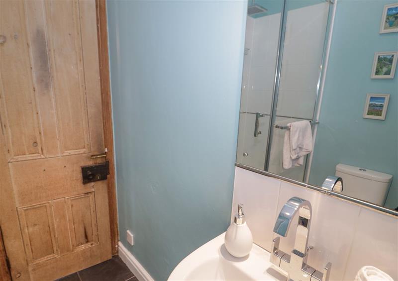 Bathroom at Bod Gwynedd, Penmachno