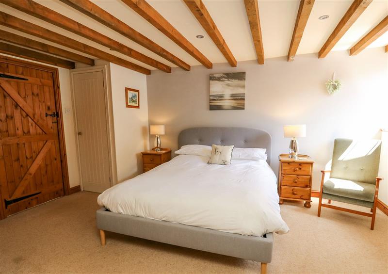 This is a bedroom (photo 2) at Bodnant, Tywyn