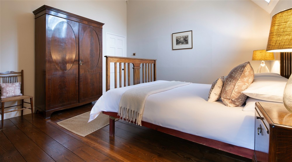 The double bedroom (photo 2) at Bog Cottage in Banbury, Oxfordshire