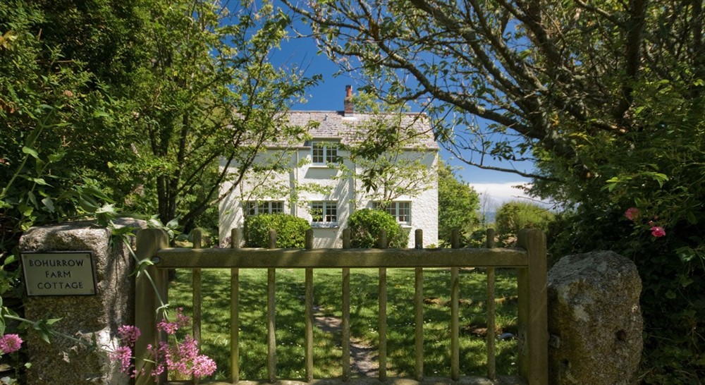 The exterior of Bohurrow Farm Cottage
