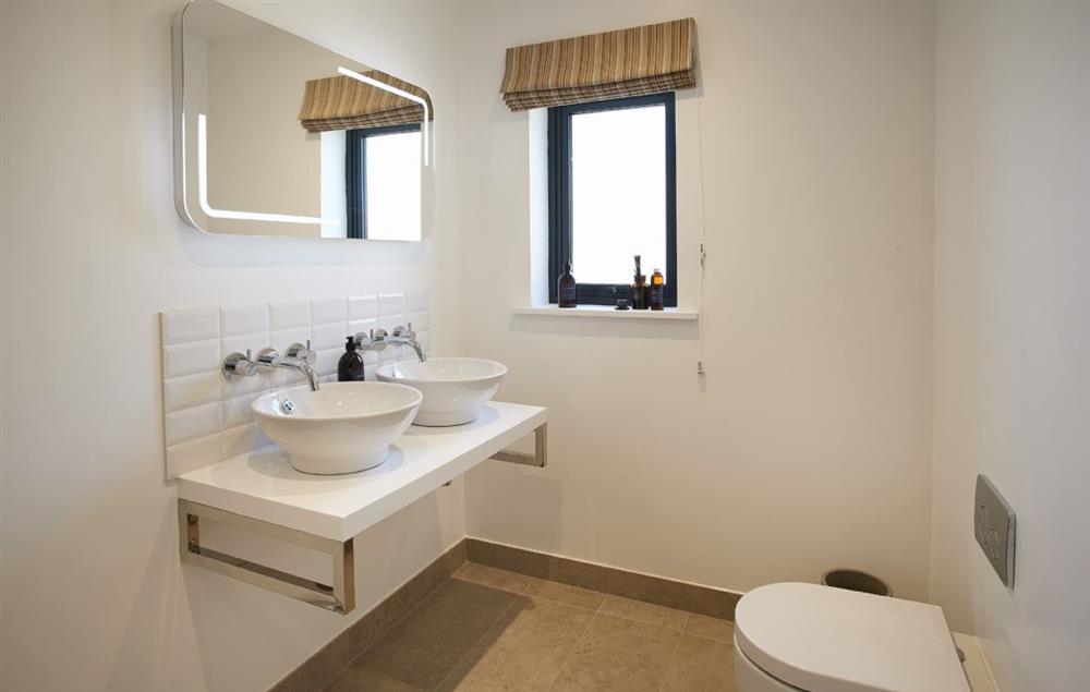 En-suite shower room to bedroom two at Bokes Barn, Hawkhurst