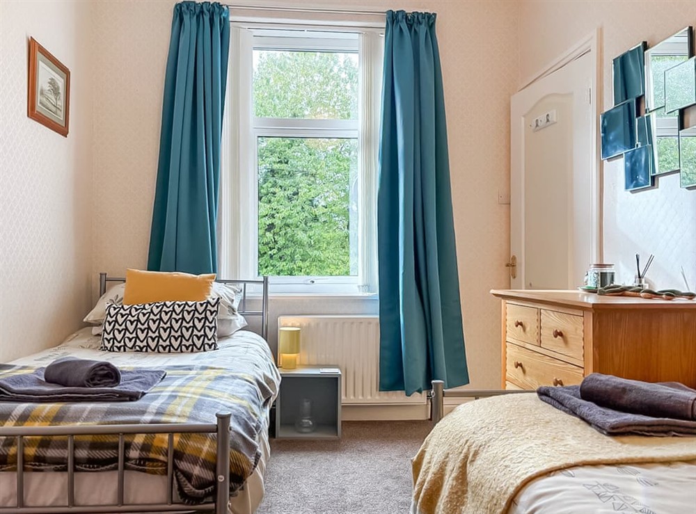 Twin bedroom at Bold Venture Cottage in Skipton, North Yorkshire