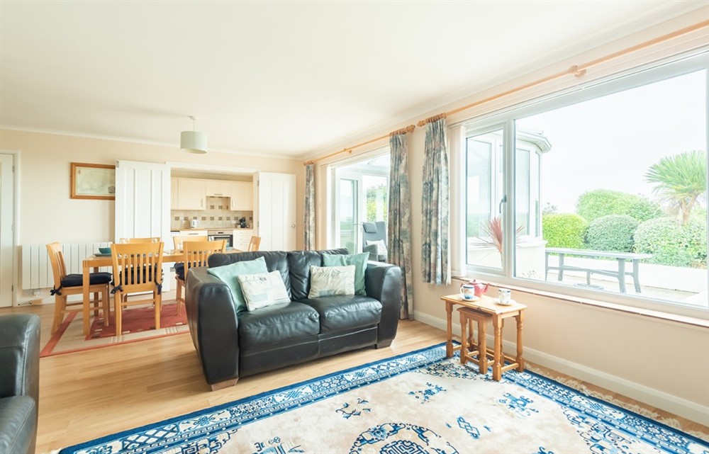 The living area at Bolt Tail View in Thurlestone