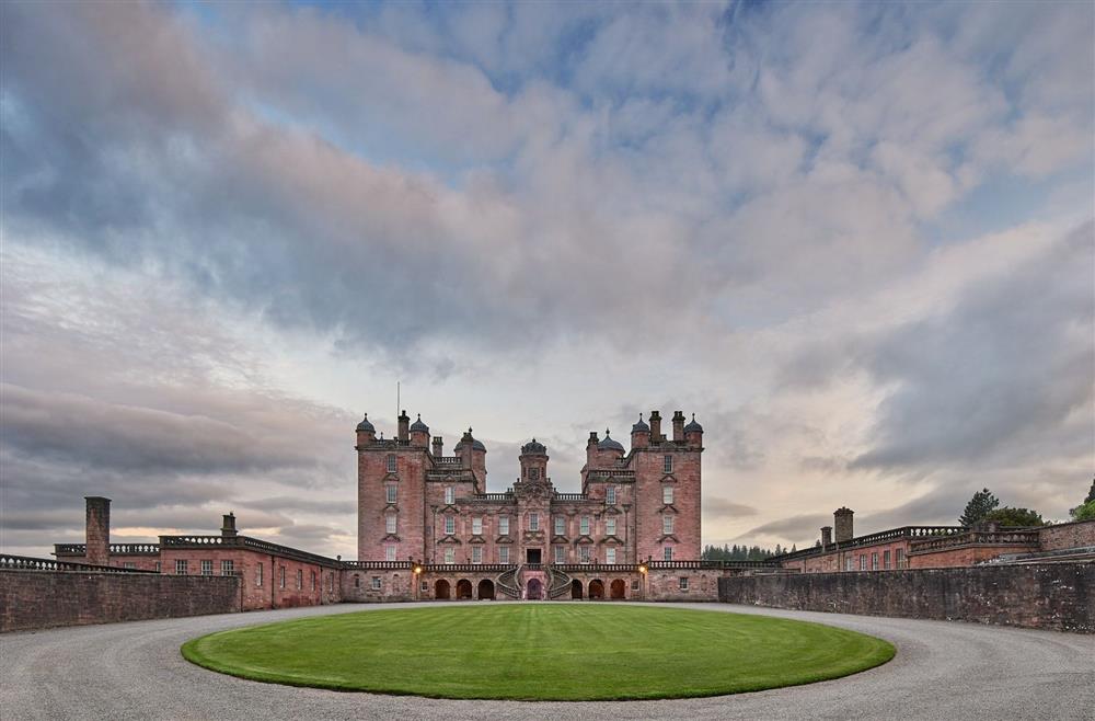 Drumlanrig Castle