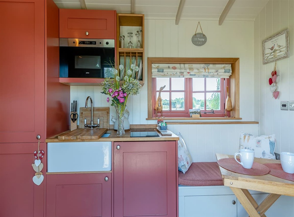 Open plan living space (photo 4) at Bonnies Shepherd Hut in Nottingham, Leicestershire