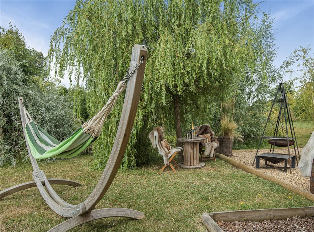 Outdoor (photo 5) at Bonnies Shepherd Hut in Nottingham, Leicestershire
