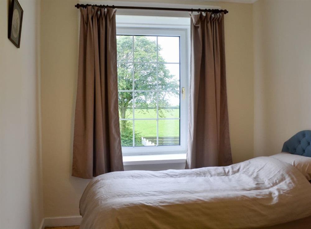 Single bedroom at Bonshawside Farmhouse in Kirtlebridge, near Annan, Dumfries and Galloway, Dumfriesshire