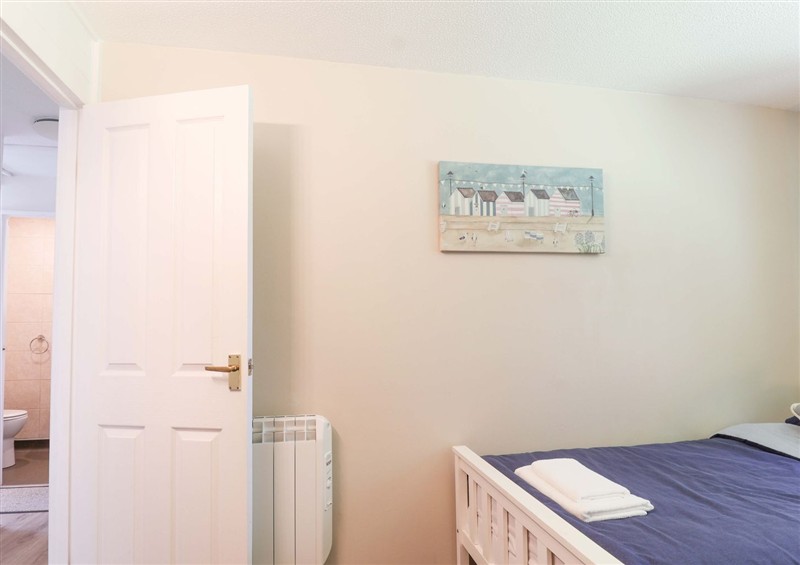 A bedroom in Boo's Bungalow (photo 2) at Boos Bungalow, Callington near Gunnislake