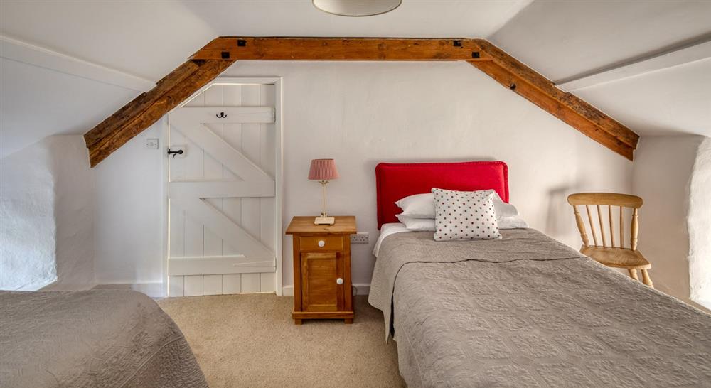The twin bedroom at Boscastle Elm Cottage in Boscastle, Cornwall