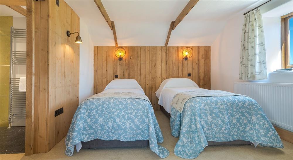 The twin bedroom at Bosigran Cottage in Penzance, Cornwall