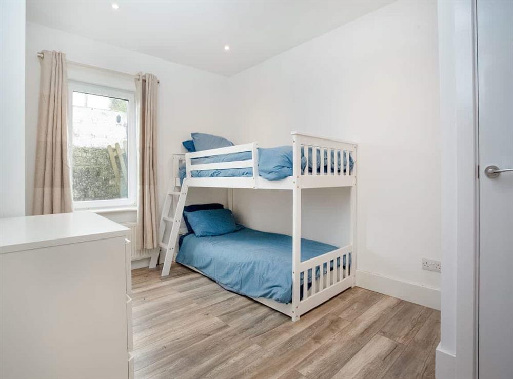 Bunk bedroom at Bosprenn by the Sea in Seaton, near Downderry, Cornwall