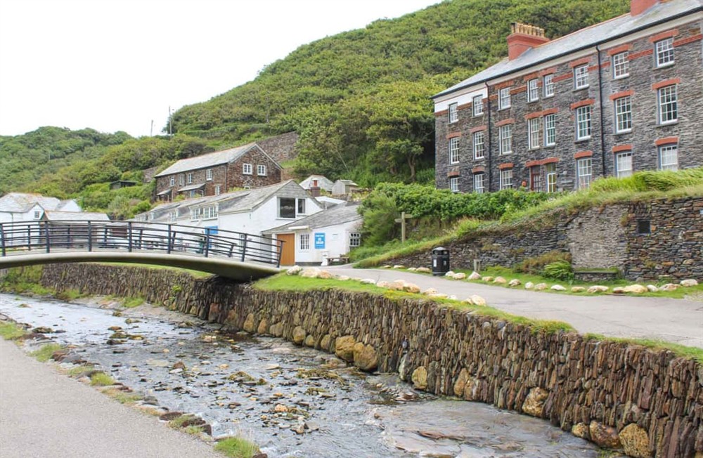 Outdoor area (photo 5) at Bossy Castle in Boscastle, Cornwall