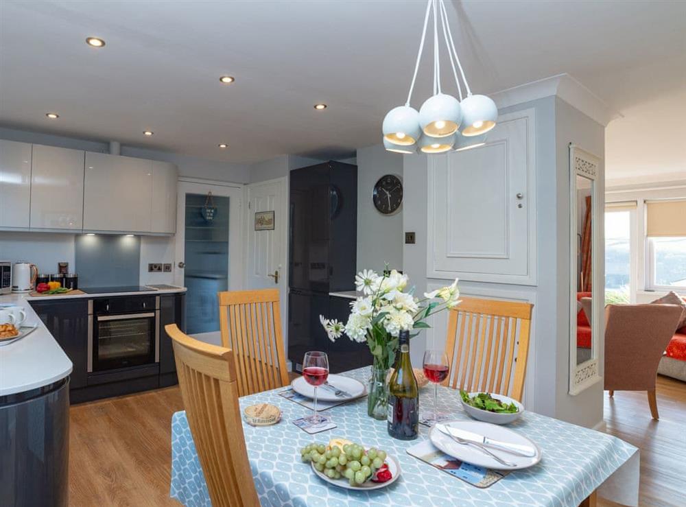 Spacious kitchen with dining area at Bosula in Fowey, Cornwall