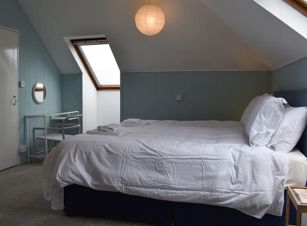 Double bedroom (photo 3) at Bosuns Retreat in Mudeford, near Christchurch, Dorset