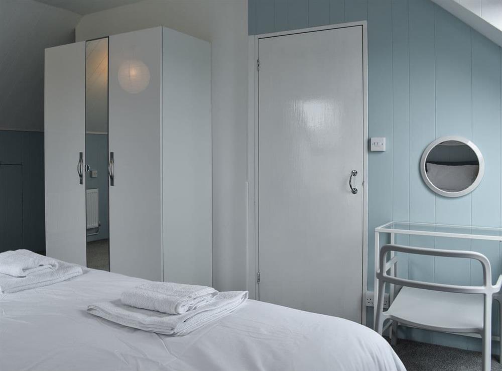 Double bedroom (photo 4) at Bosuns Retreat in Mudeford, near Christchurch, Dorset