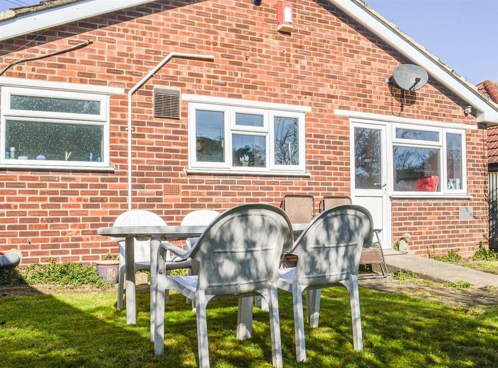 Sitting-out-area at Botany Bay Bungalow in Kingsgate, Broadstairs, Kent