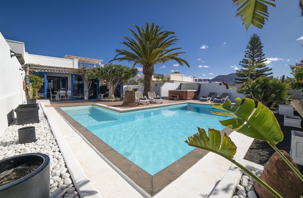 Bouganvilla – Playa Blanca at Bouganvilla – Playa Blanca in Playa Blanca, Lanzarote