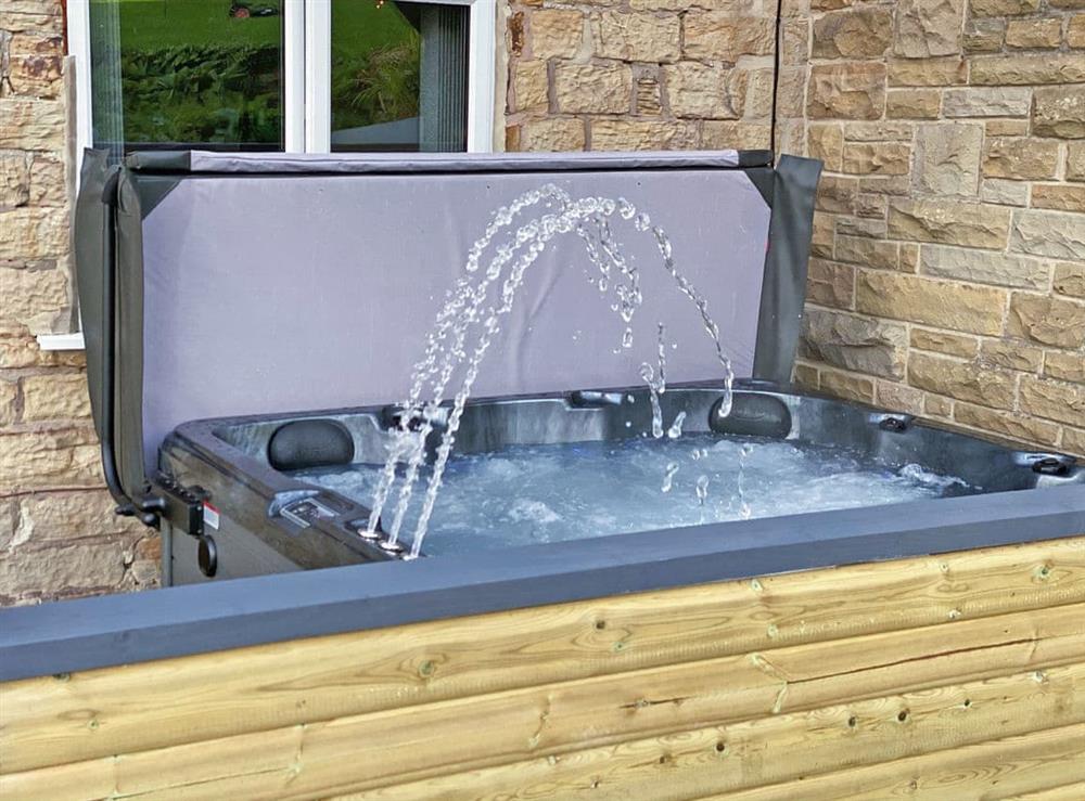 Relaxing hot tub at Boundary Cottage in Old Whittington, near Chesterfield, Derbyshire