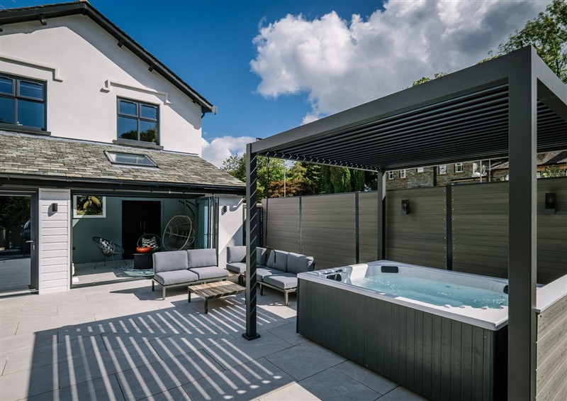 The swimming pool at Bounty Boutique on the Lakes, Bowness-On-Windermere