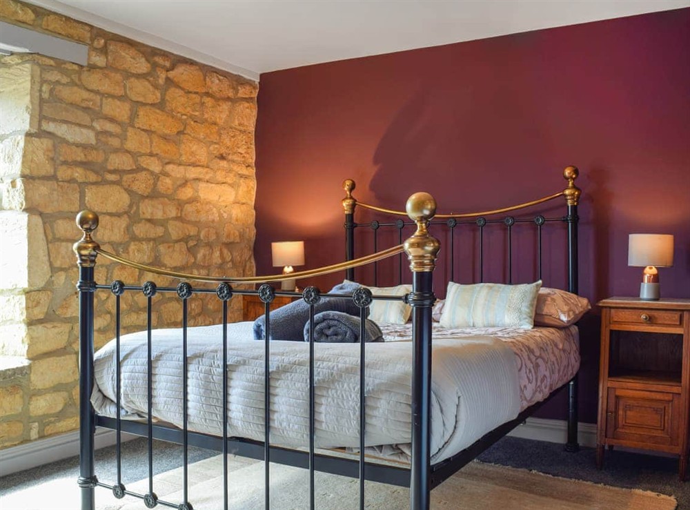 Double bedroom at Bow Cottage in Bourton On The Water, Gloucestershire