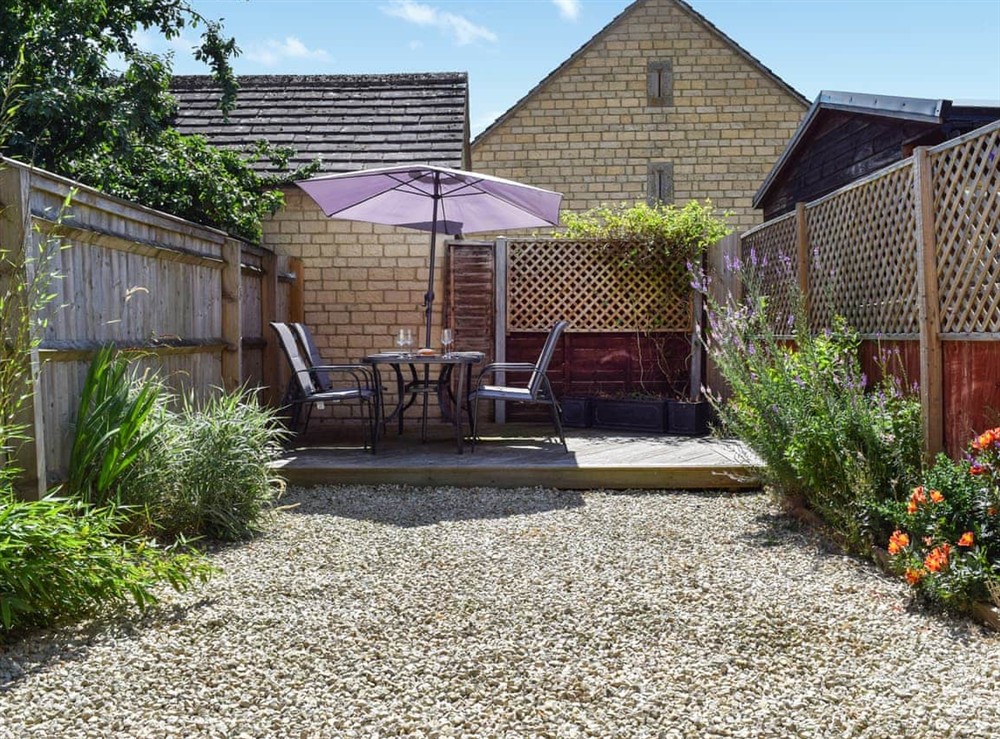 Outdoor at Bow Cottage in Bourton On The Water, Gloucestershire