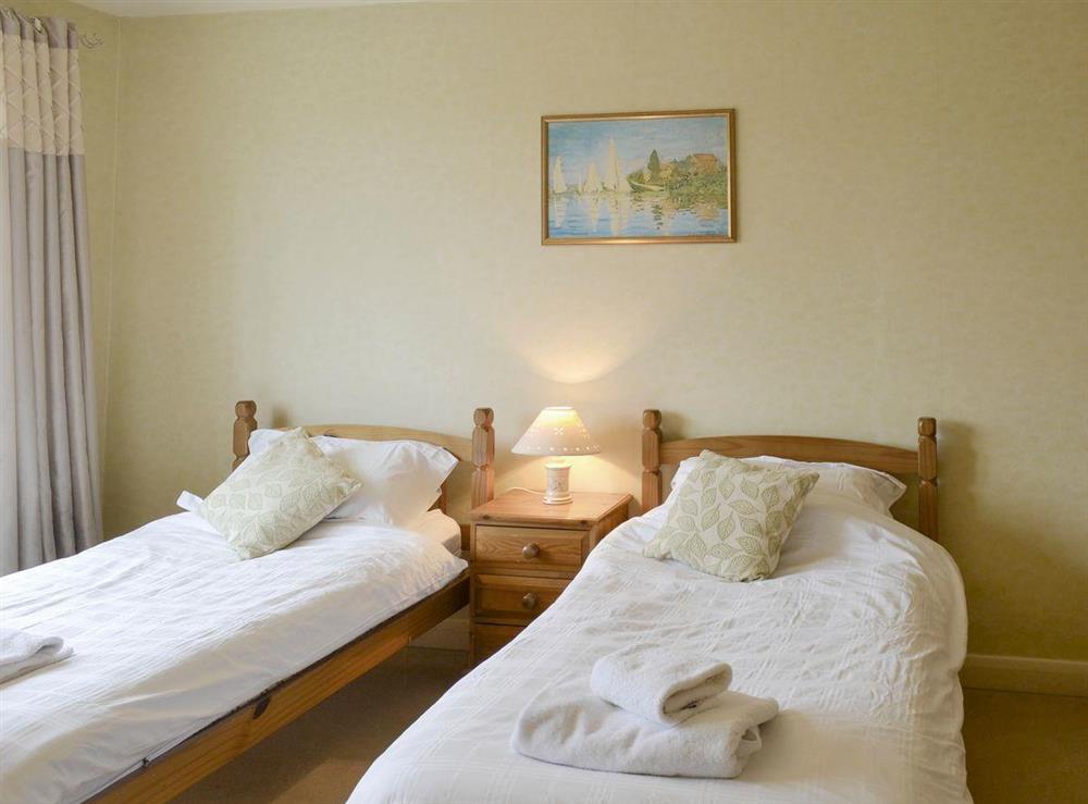 Good-sized twin bedroom at Bow Cottage in Pickering, North Yorkshire