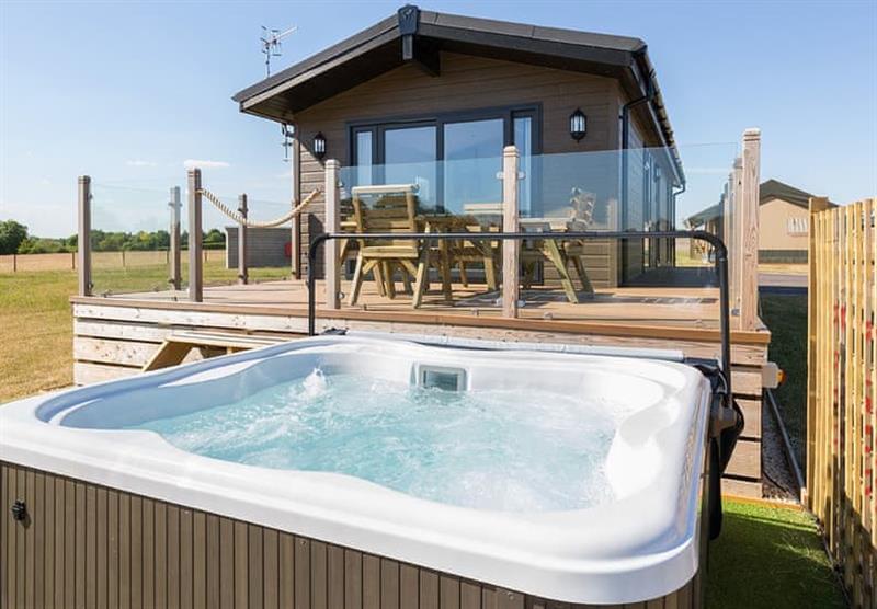 The hot tub in Walnut at Bowbrook Lodges in Pershore, Worcestershire