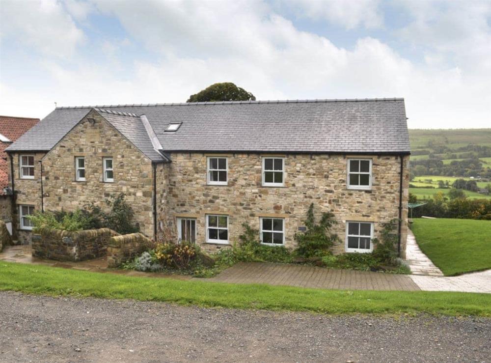 Immaculately presented holiday home with spectacular views at Durham Cottage, 