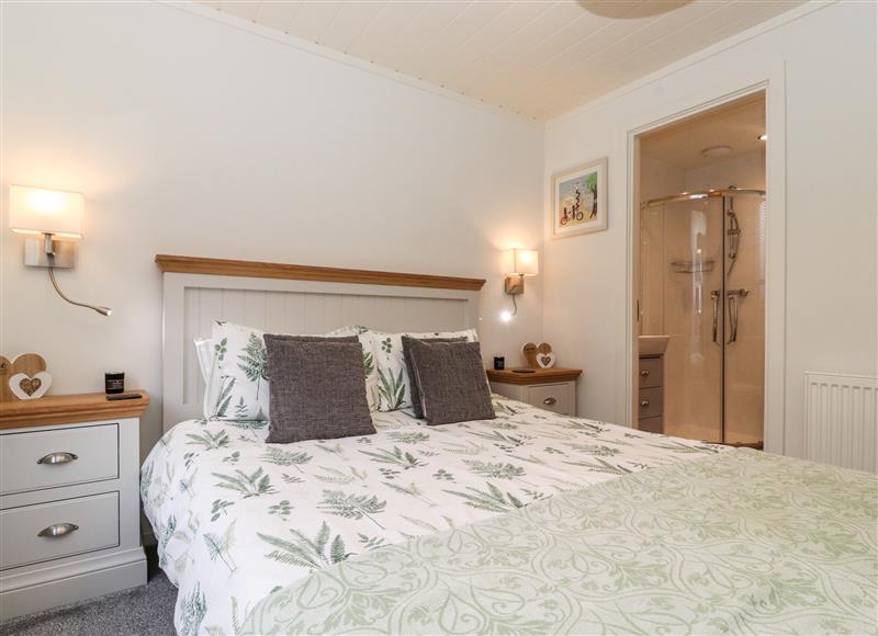 This is a bedroom at Bowness Bay Lodge, Bowness-On-Windermere