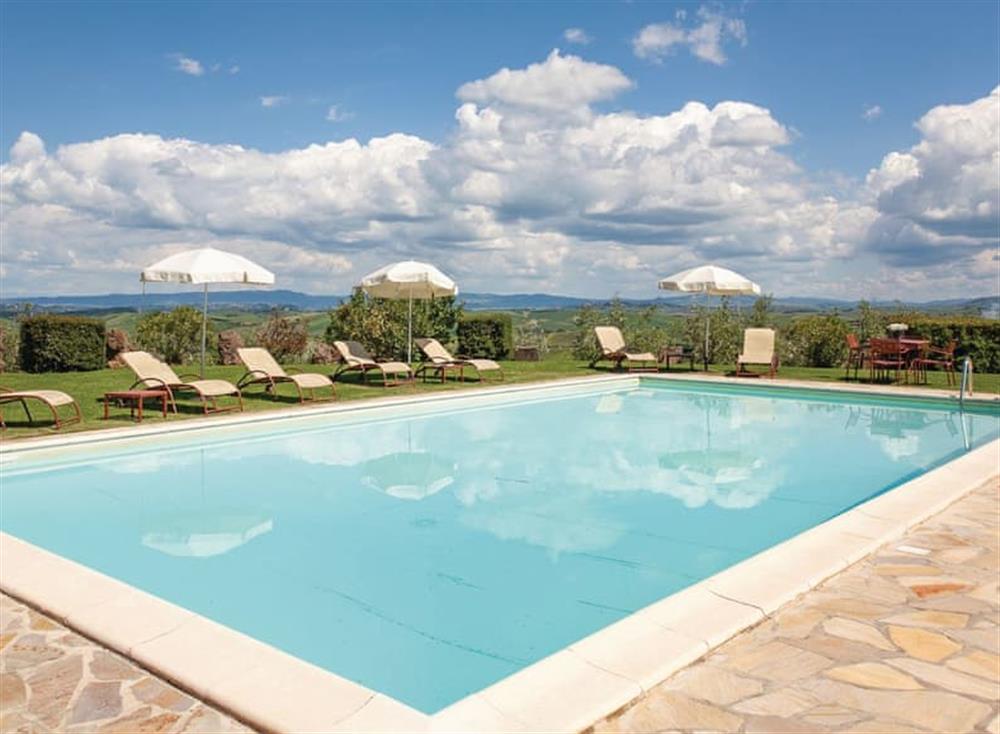 Swimming pool (photo 3) at Bozzanino in Casciana Terme, Italy