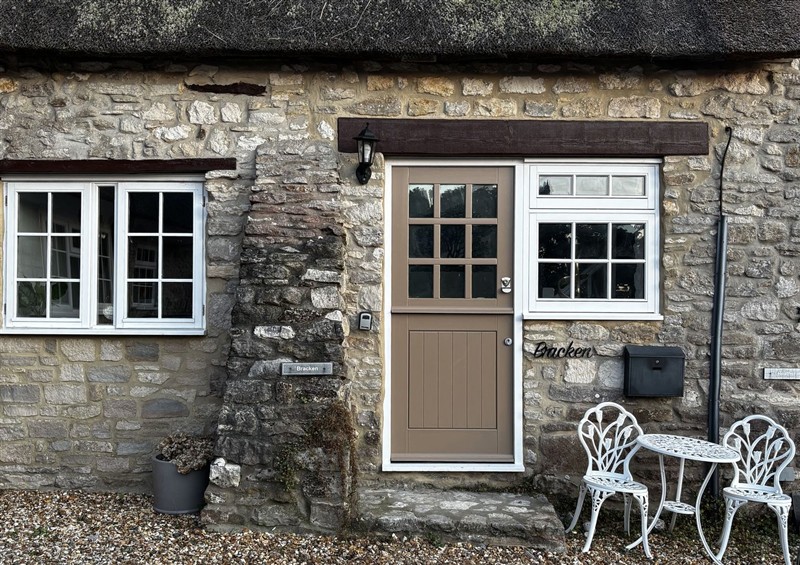 The setting at Bracken Cottage, Osmington