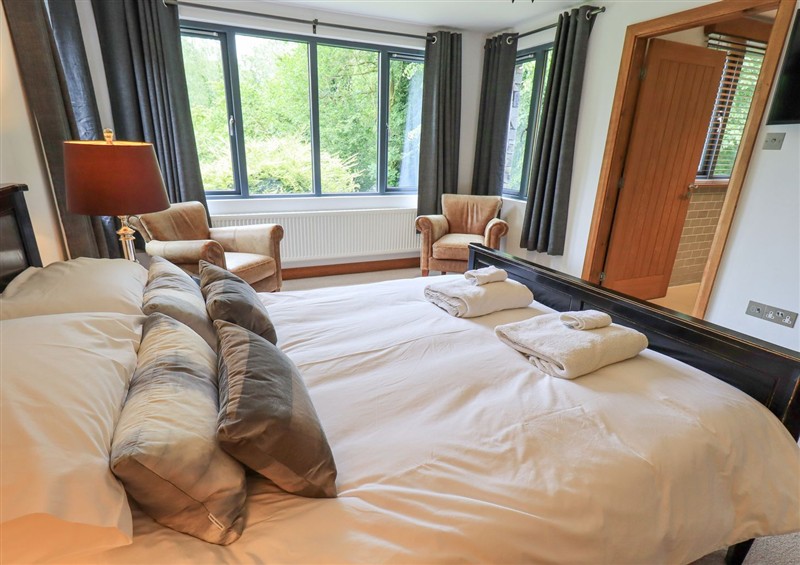 One of the 5 bedrooms (photo 3) at Bracken Ground, Coniston
