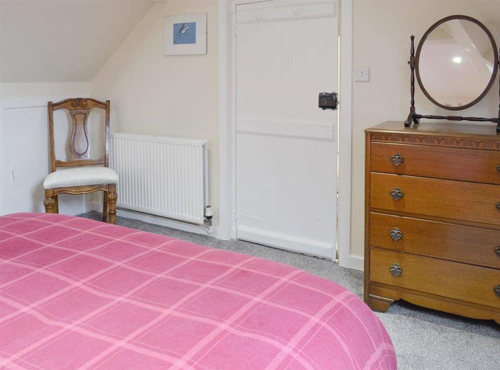 Double bedroom (photo 2) at Brae Cottage in Newton Stewart, Wigtownshire
