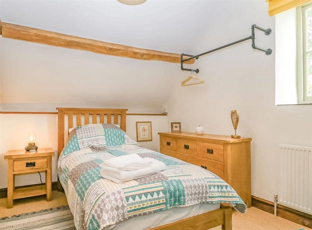 Double bedroom (photo 5) at Braeburn in Pilton, near Shepton Mallet, Somerset