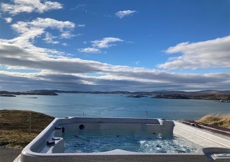 There is a hot tub at Braemore Cottage, Kyles of Scalpay near Tarbert