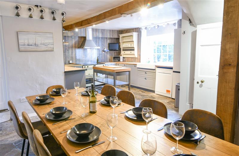The kitchen (photo 3) at Braeside, Lyme Regis