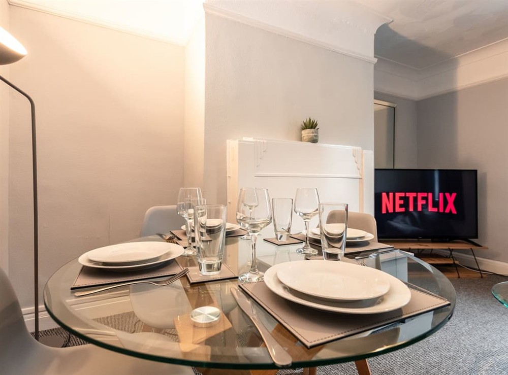 Living room/dining room at Flat 6, 