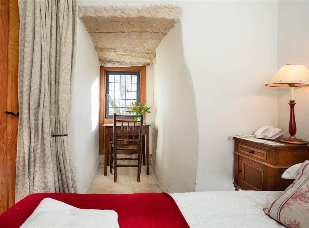 Single bedded room with deep window recess at Braidwood Castle, 