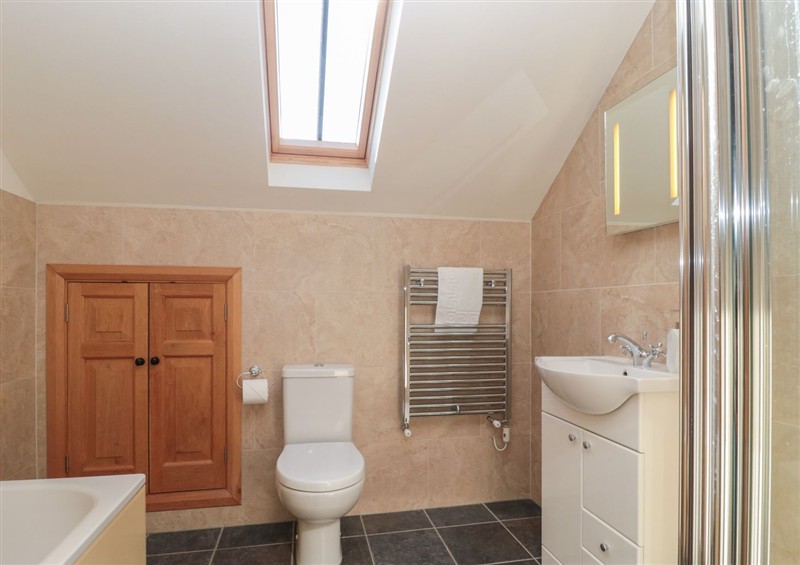 Bathroom at Bramble Cottage, Babcary near Lydford-On-Fosse