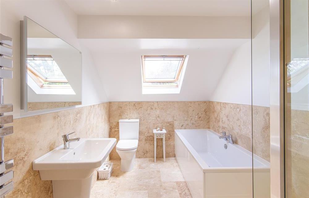 Family bathroom to first floor at Bramble Hill in Crackington Haven