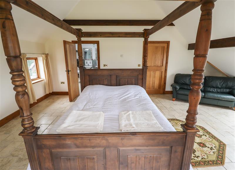 A bedroom in Brambleberry Barn at Brambleberry Barn, Halton Holegate near Spilsby