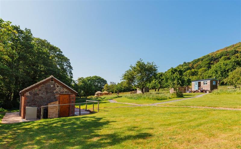 The setting around Bramley Hut