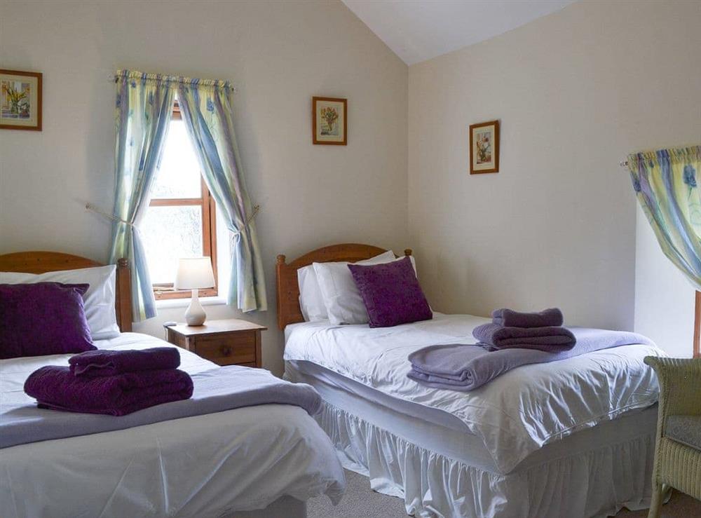 Twin bedroom at Brampton Hill Farm Cottage in Wormbridge, Herefordshire