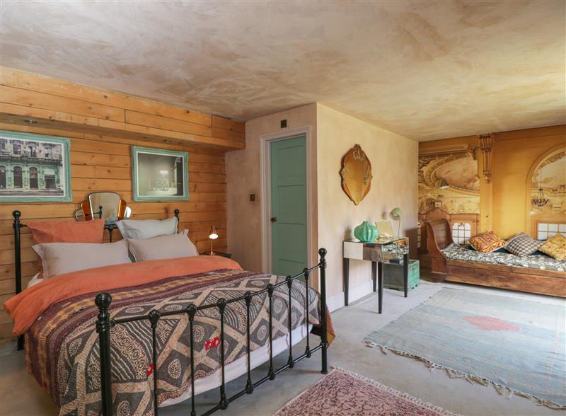 A bedroom in Brandeers Long Barn at Brandeers Long Barn, Brandier near Minety