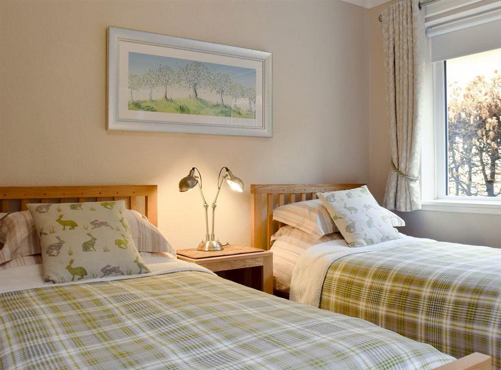 Well presented twin bedroom at Brandelhow in Keswick, Cumbria