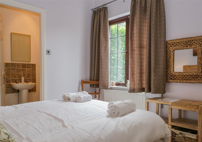 This is a bedroom (photo 6) at Brantfell Lodge, Bowness-On-Windermere