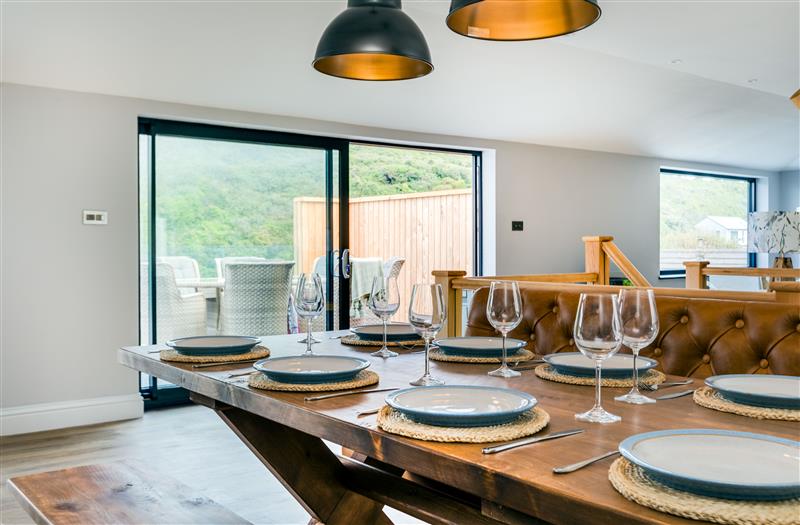 Enjoy the living room at Breakers View, Polzeath